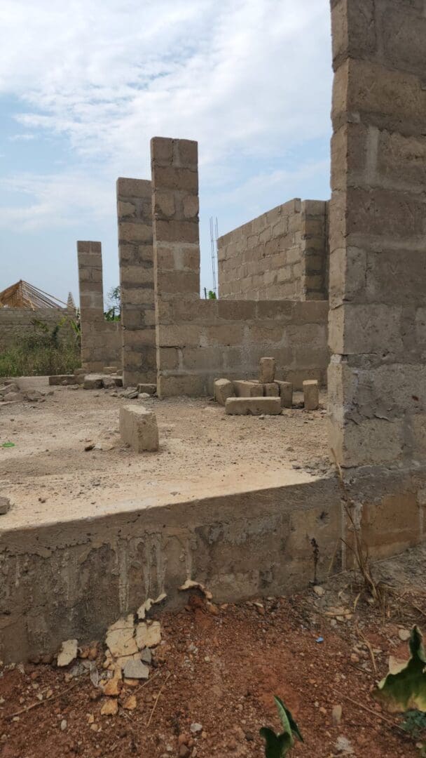 A building that is made of concrete blocks.